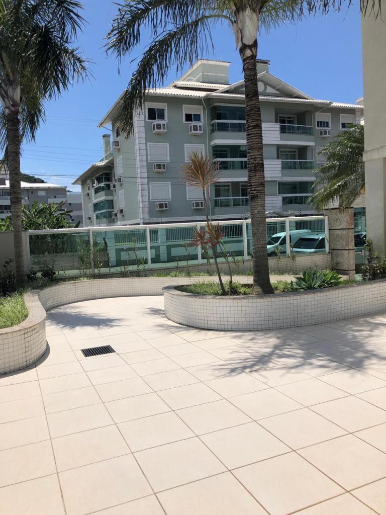 Florianópolis Apartamento Ravena - Praia Dos Ingleses מראה חיצוני תמונה